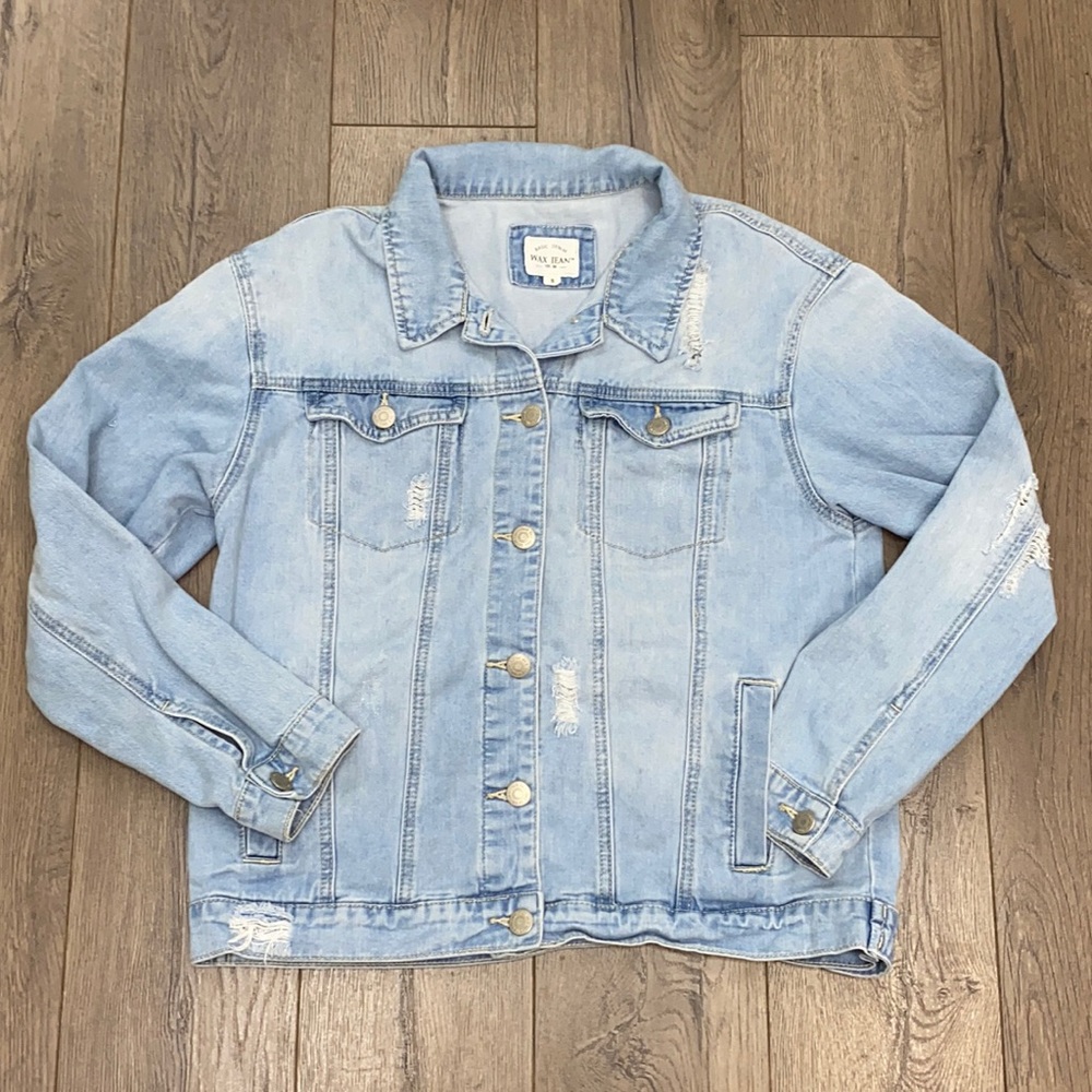 Wax Jean Women's Light Blue Distressed Denim Jacket
